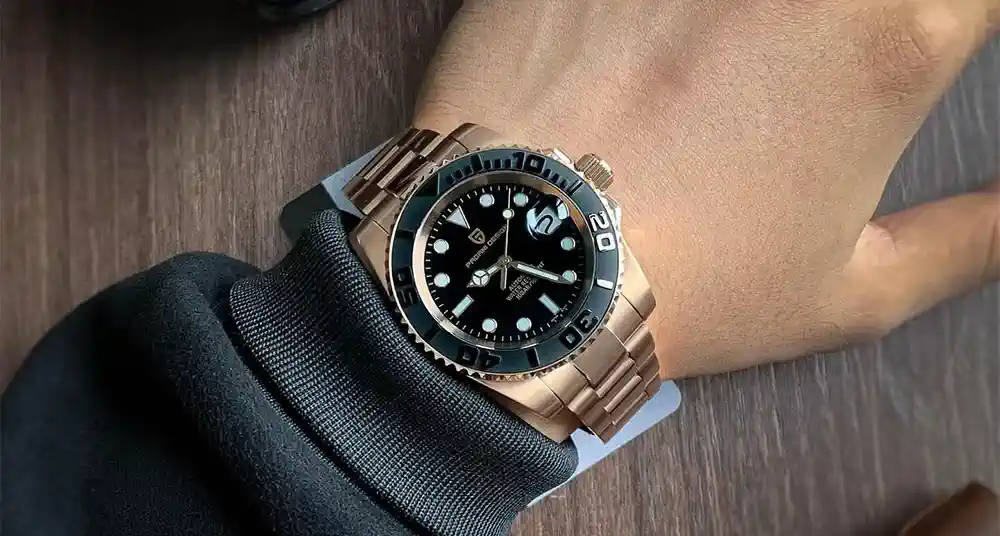 Style Underwater: The Allure of the Pagani Design Submariner Lookalike