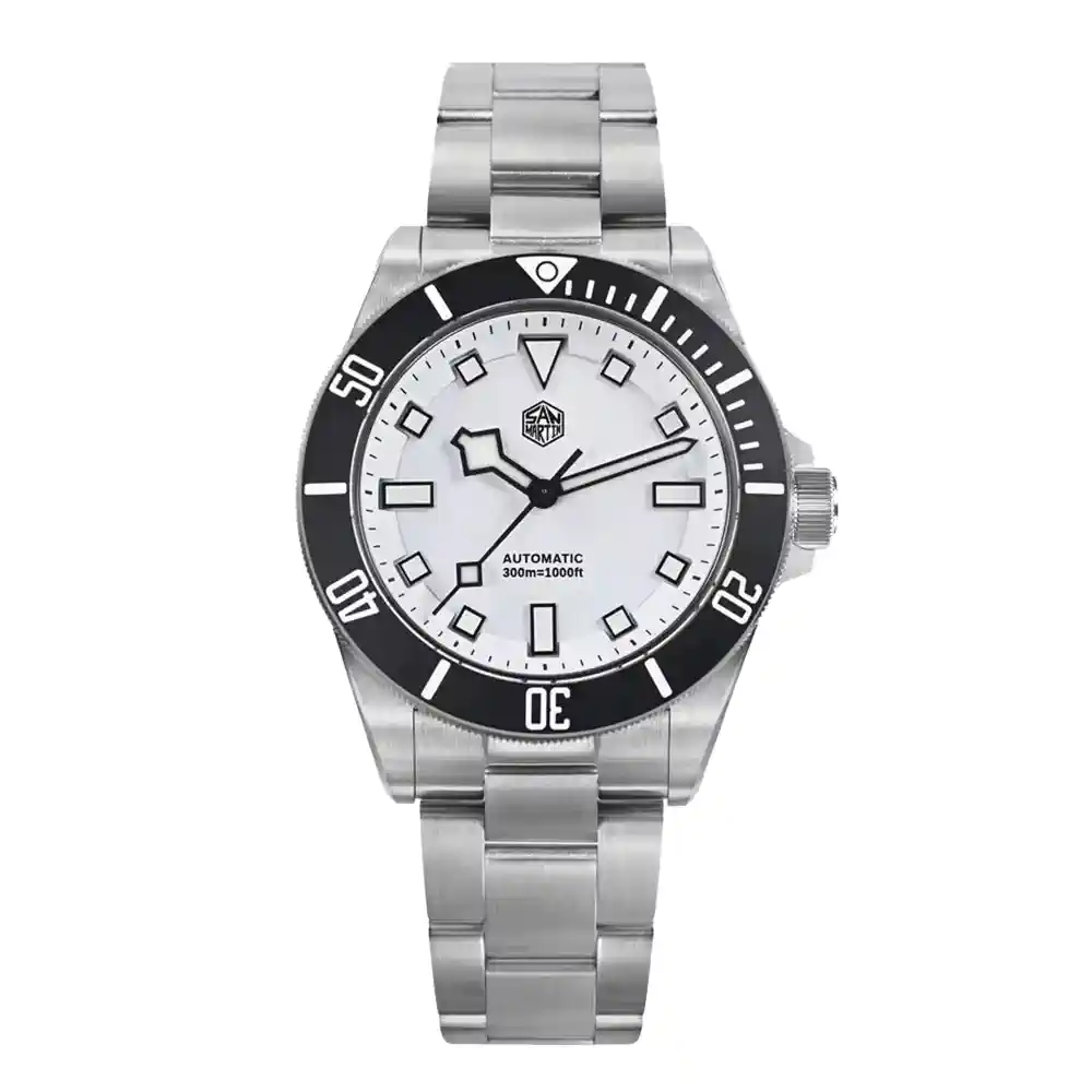San Martin SN0121T Titanium Dive Watch –San Martin 2025 Titanium Diver – Light on Wrist, Heavy on Specs